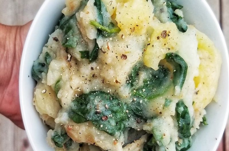 CREAMY SPINACH MASHED POTATOES