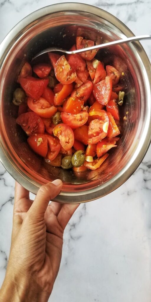 GARDEN FRESH TOMATO SALAD