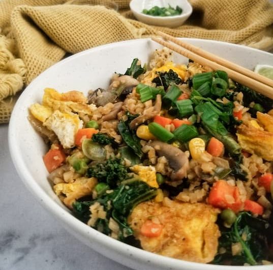 CAULIFLOWER AND VEGETABLE FRIED 'RICE'