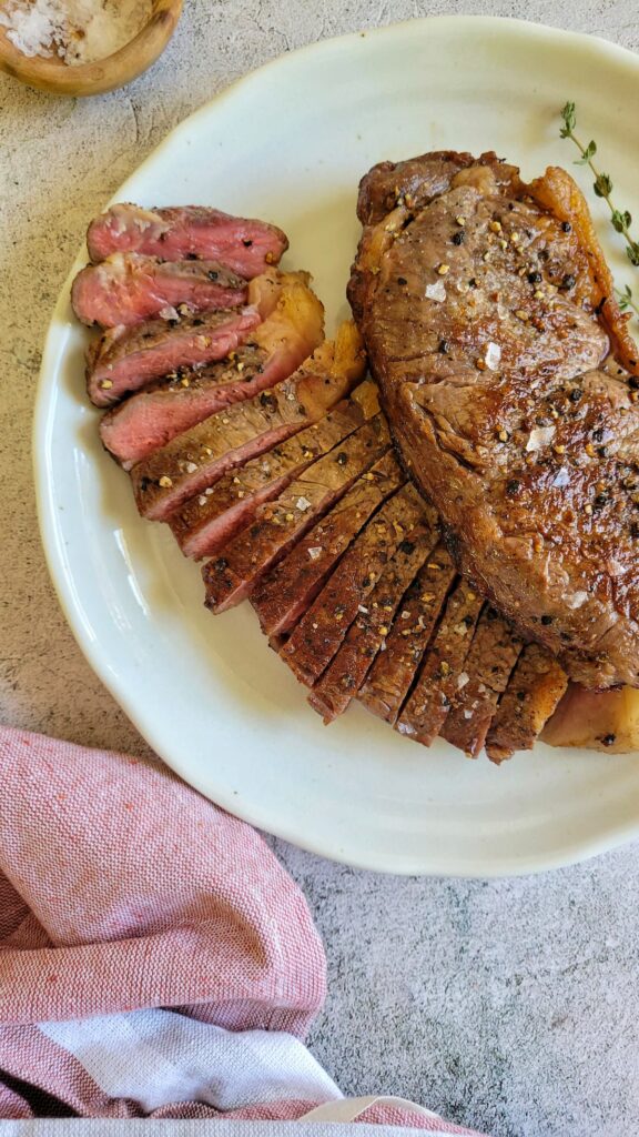 Reverse Seared Steak Oven to Cast Iron (Best Method!) Hip Hip Gourmet