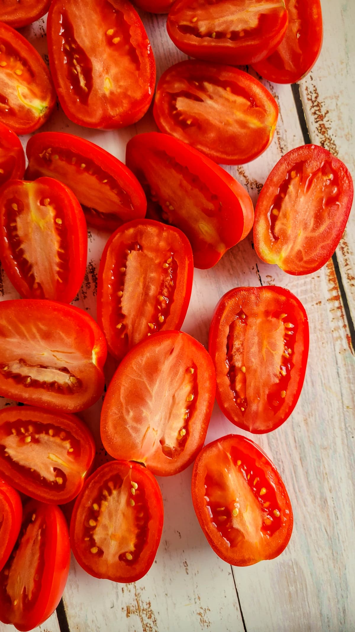 halved roma tomatoes