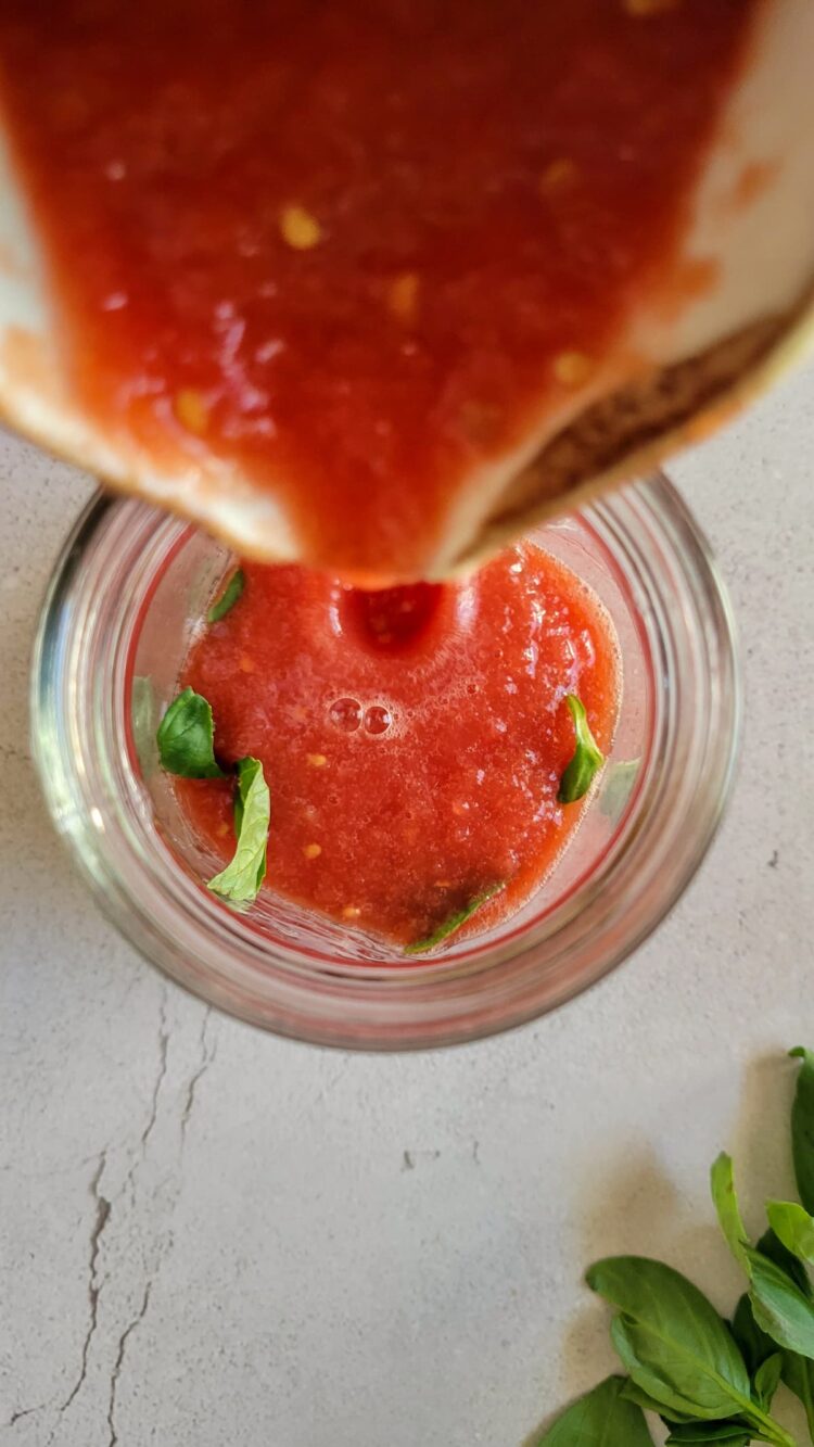 Recipe for Sauce with Fresh Tomatoes (Italian-Style) - Hip Hip Gourmet