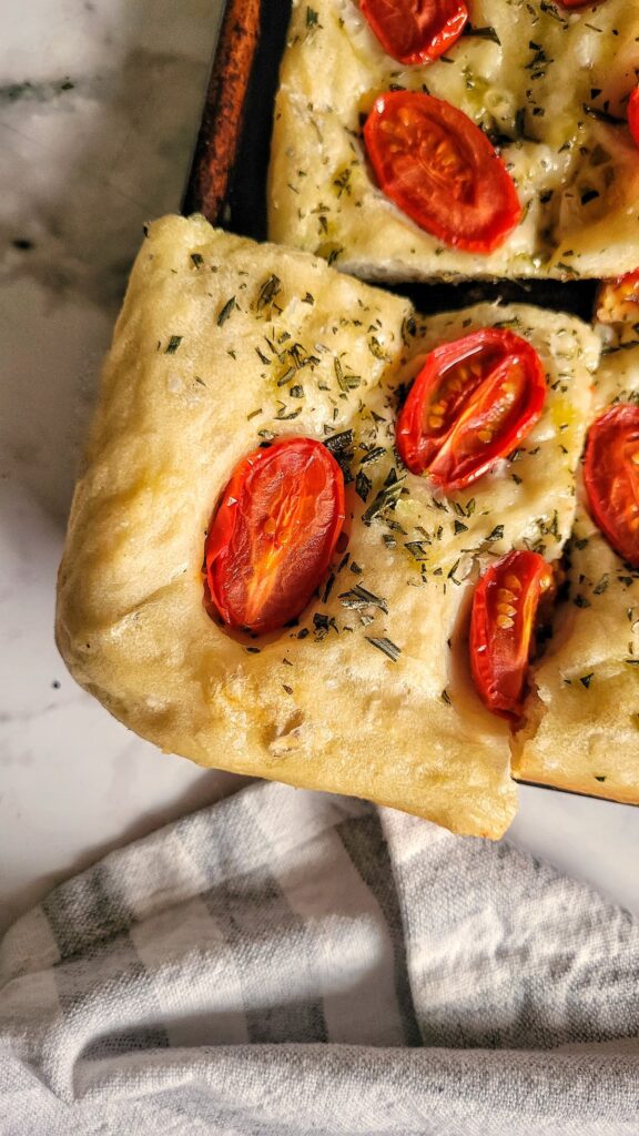 NO KNEAD FOCACCIA