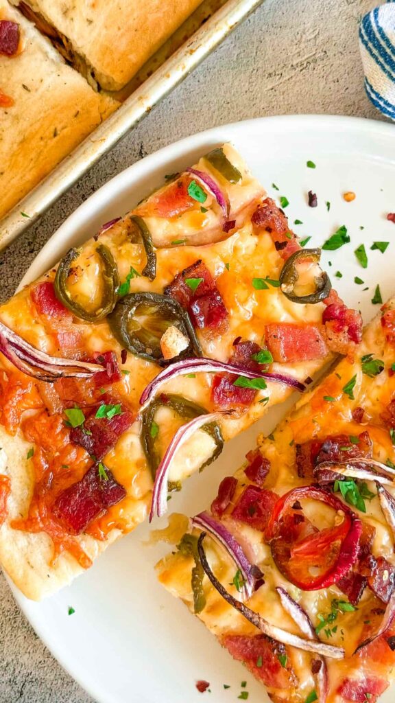 Sweet and Spicy Maple Bacon Jalapeño Pizza