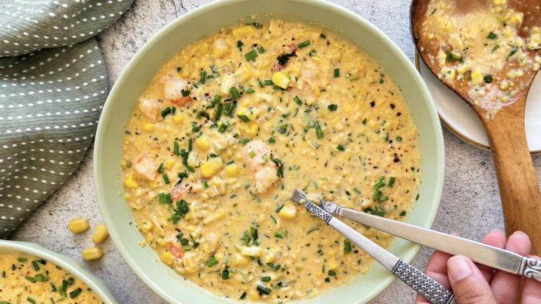 Creamy shrimp and corn chowder with tender shrimp, sweet corn, fresh herbs, and black pepper.